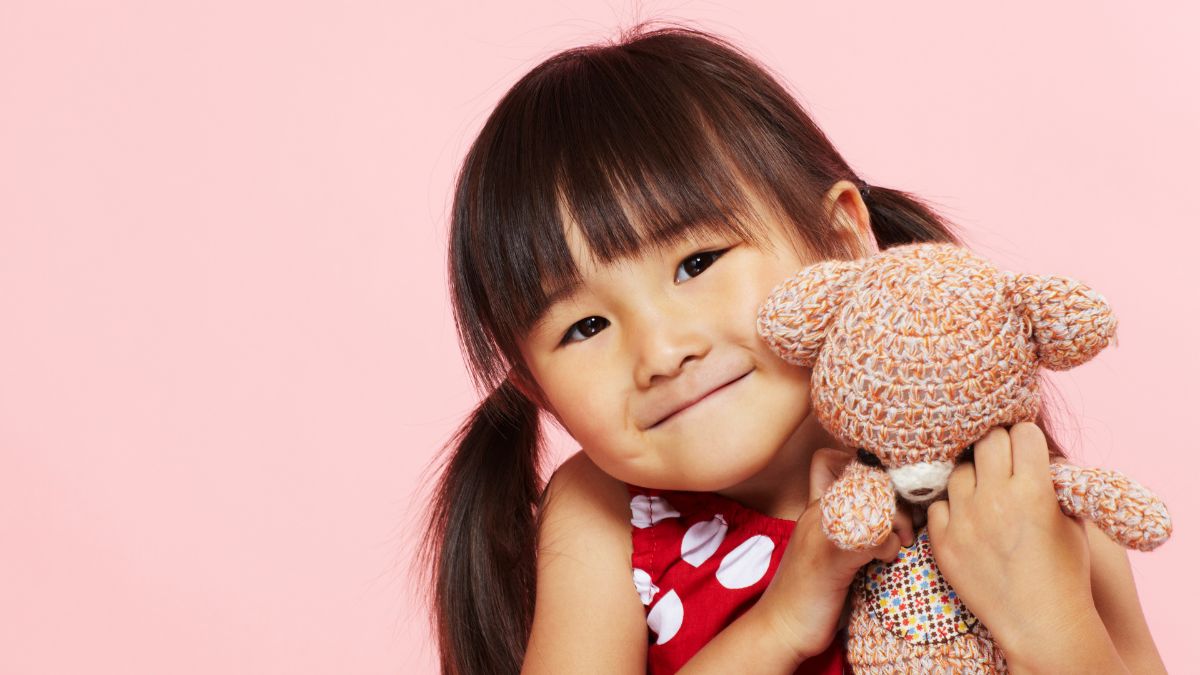 How Stuffed Toys Help in Child Development