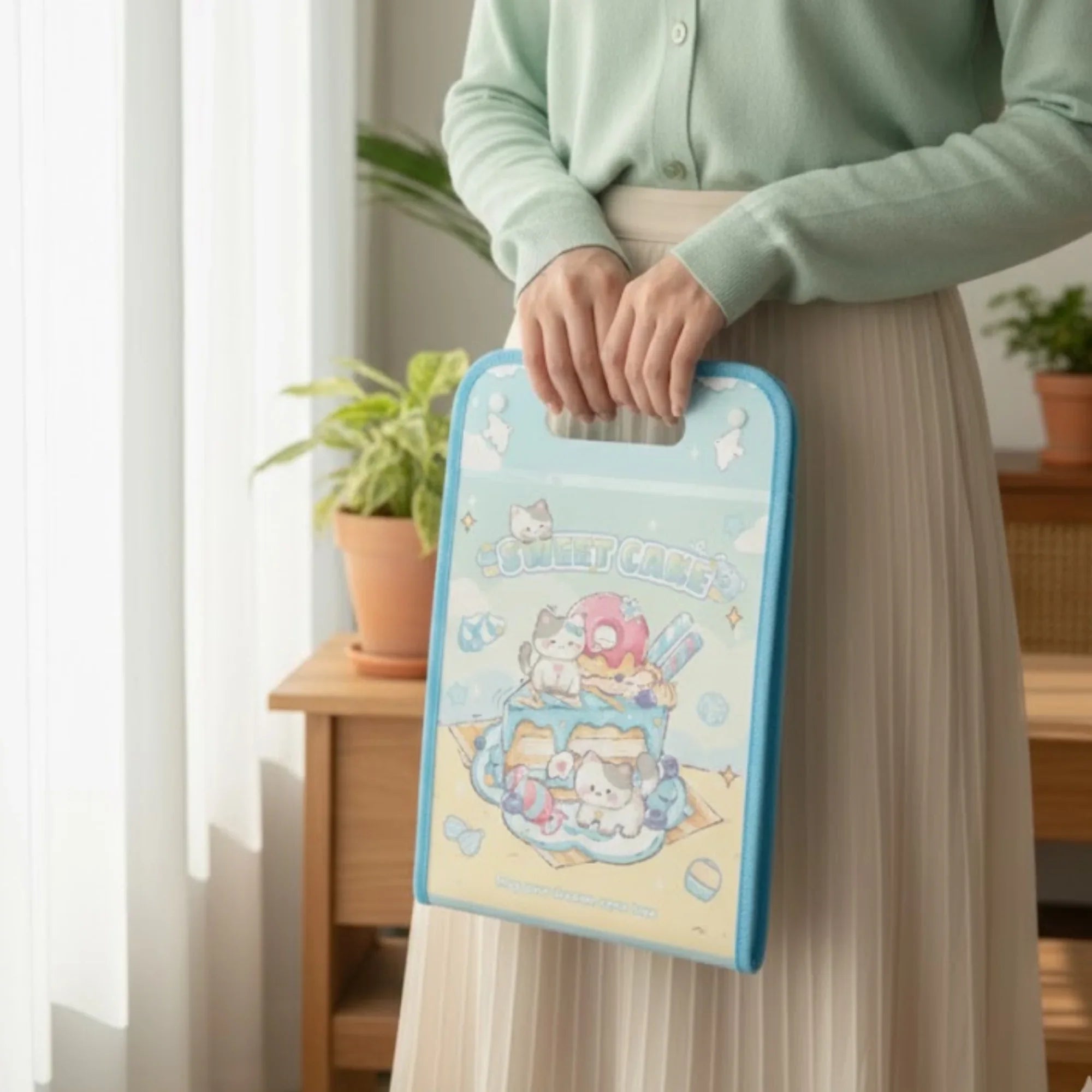 Sweet Cake Folder Blue