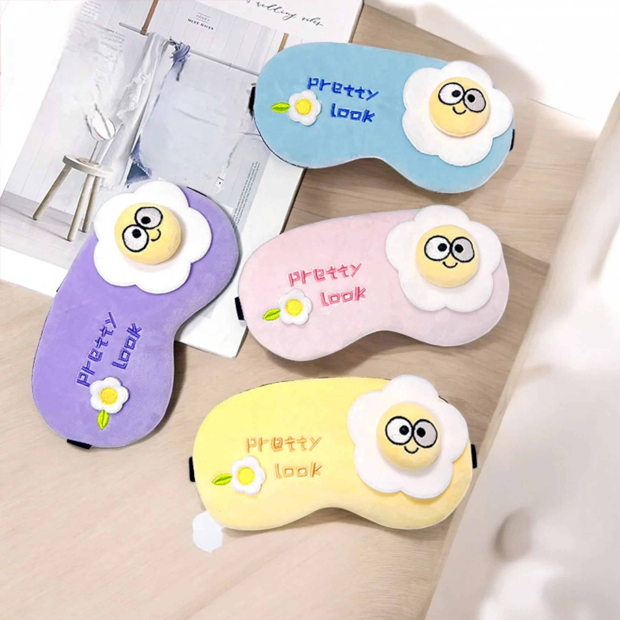 Pretty Daisy Cooling Eye Mask Pink