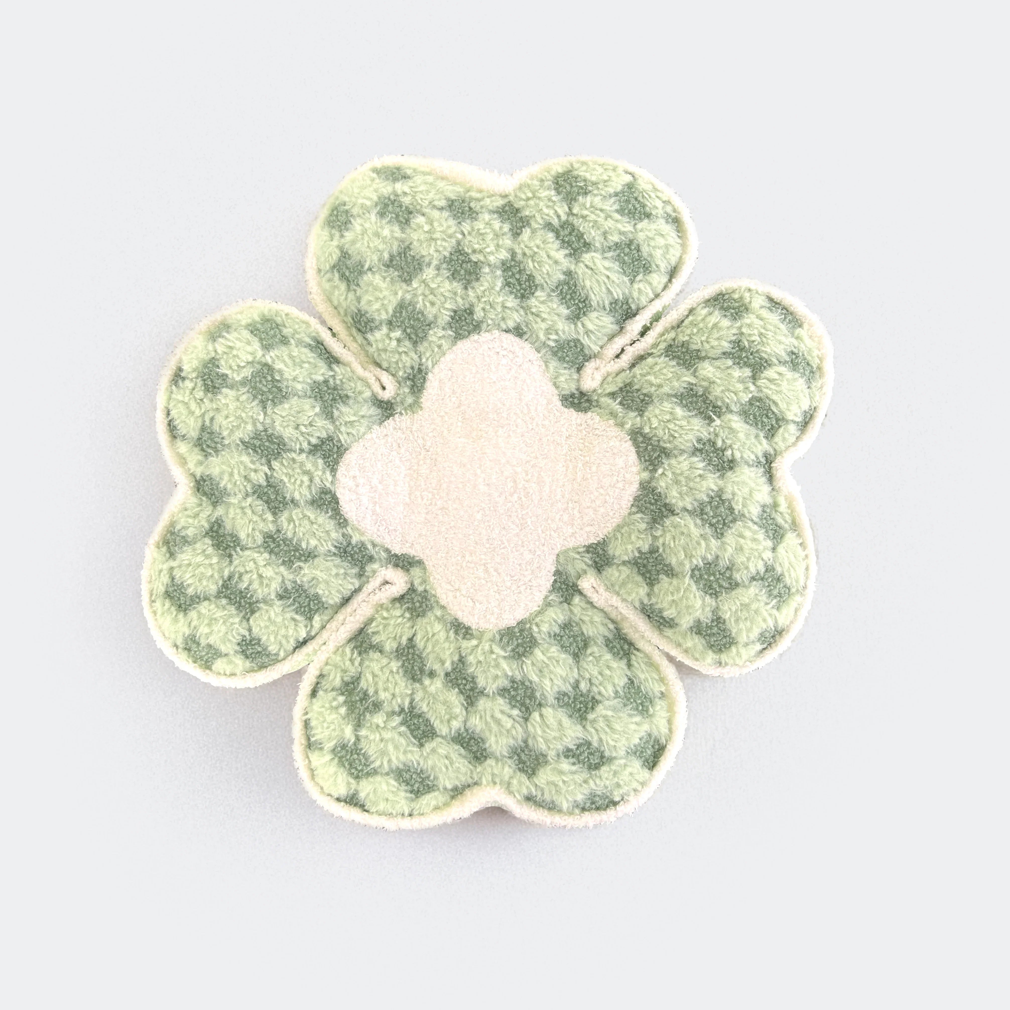 Clover Dream Pillow Green