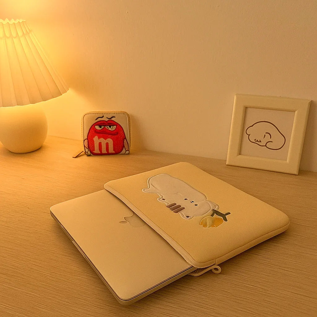 Cat With Yellow Tulip Laptop sleeve