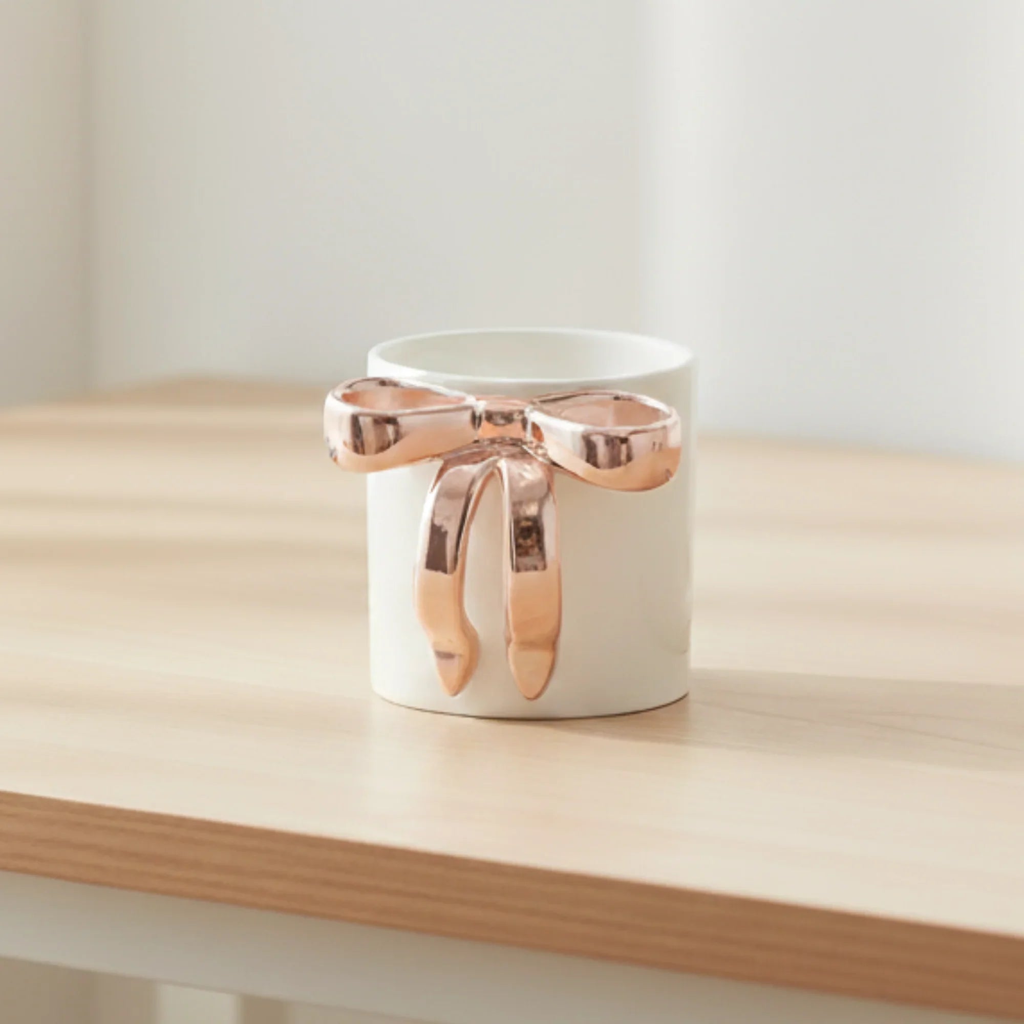 Glossy Bow Ceramic Mug Pink