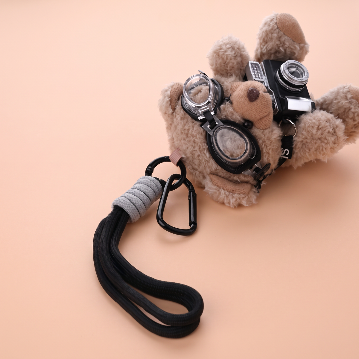 Goggles Teddy Plushie Keyring - Brown