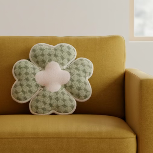 Clover Dream Pillow Green