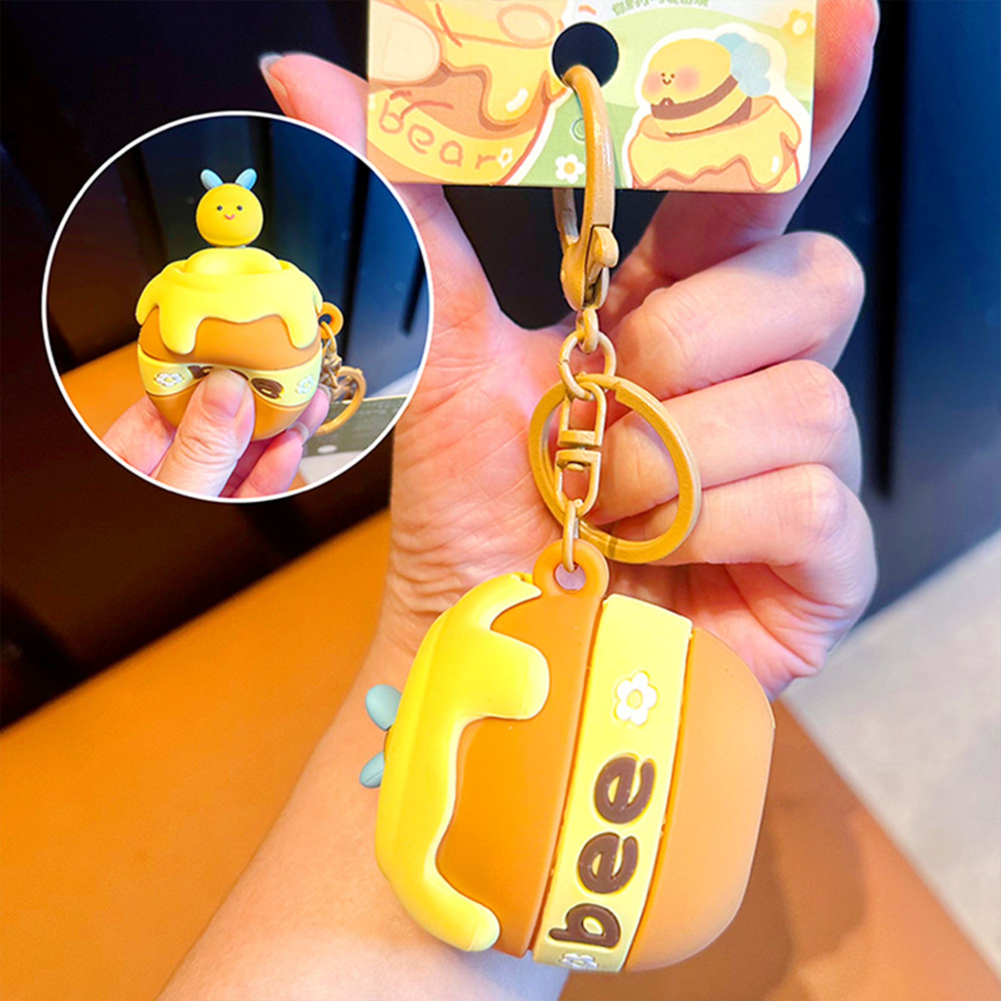 Honey Pot Pop Out Bee Silicone Keyring