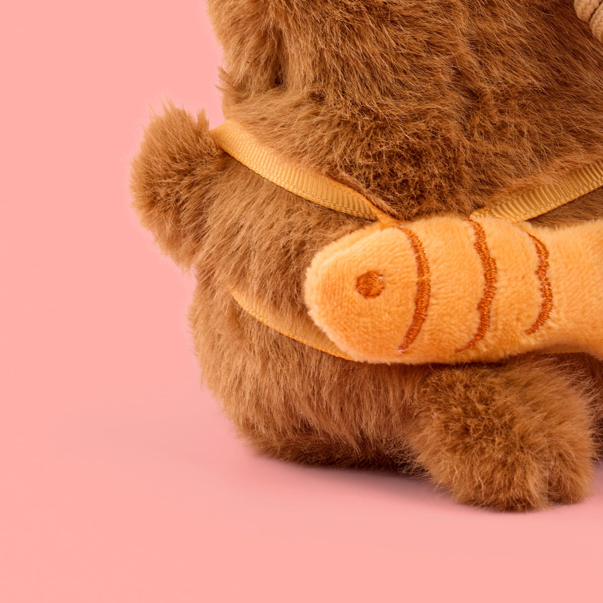 Misu otter Plushie Keyring- Brown