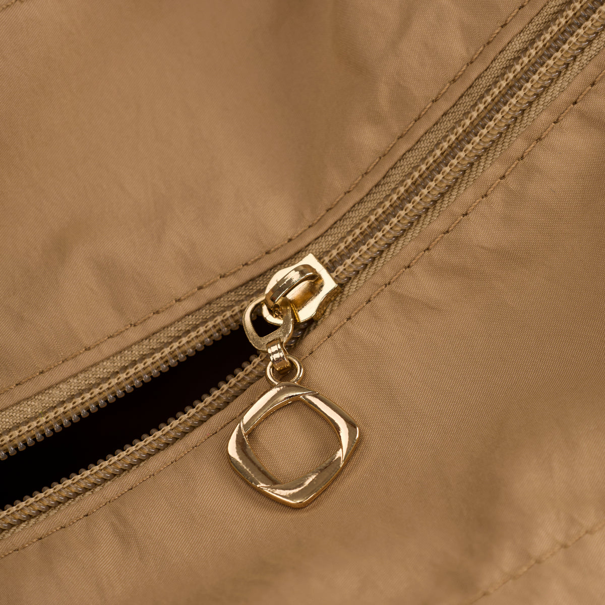 Puffed Tote Bag Brown