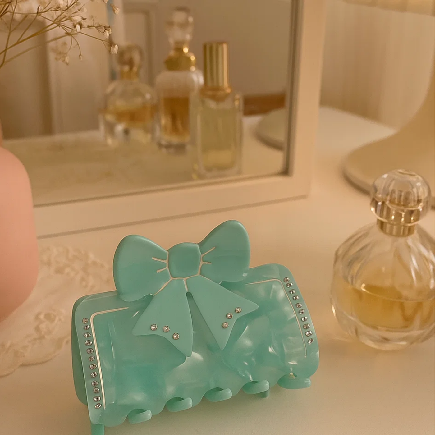 Blue Marble Effect Claw Clip with Blue Bow