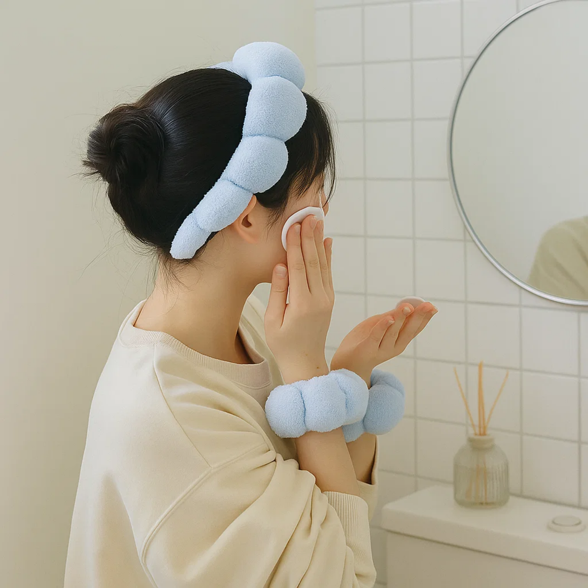 Bubble Skincare Headband Blue Hard