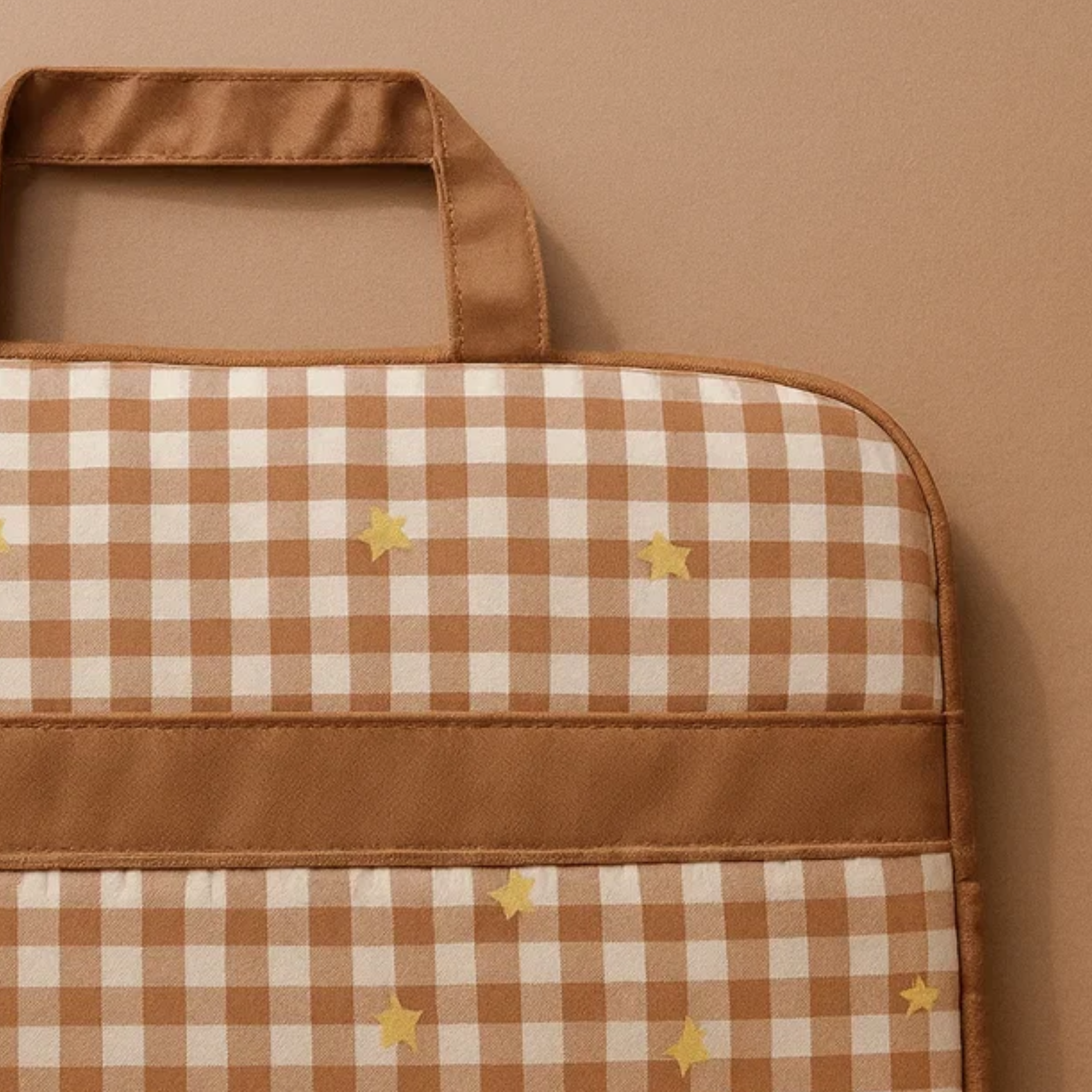 Star capybara laptop bag