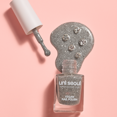 Dripping in Diamonds Nail Enamel