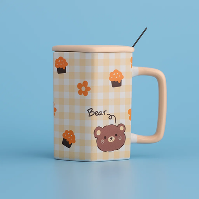 Checkered Ceramic Mug with Spoon Brown