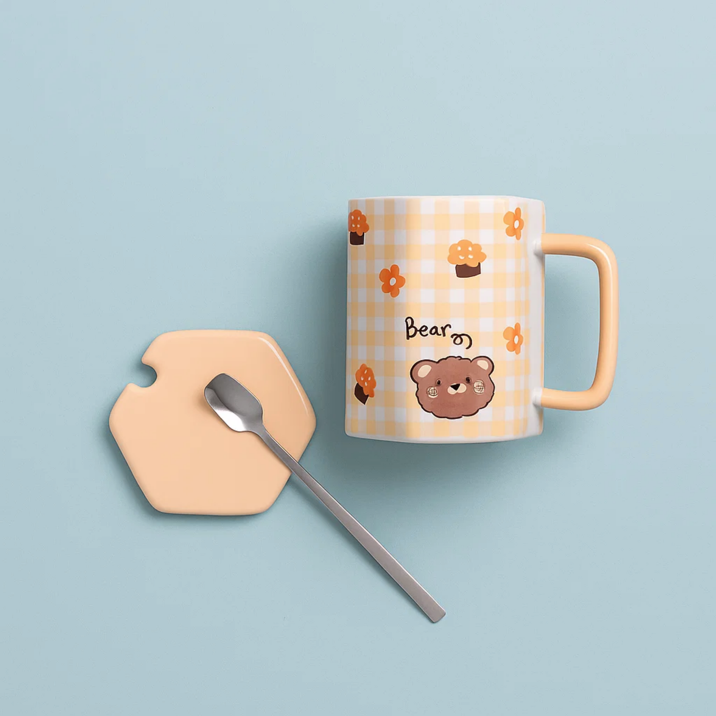 Checkered Ceramic Mug with Spoon Brown