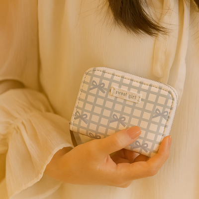 Blue Bow Gingham Card Holder