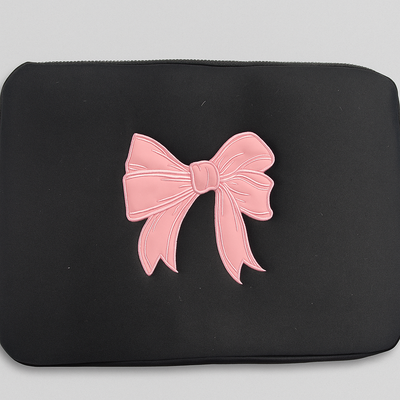 Bow laptop sleeve