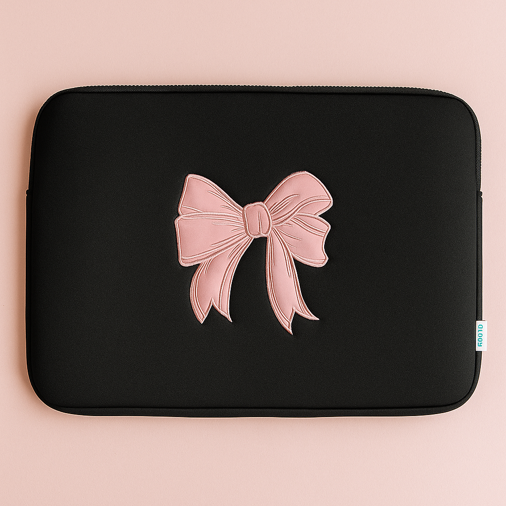 Bow laptop sleeve