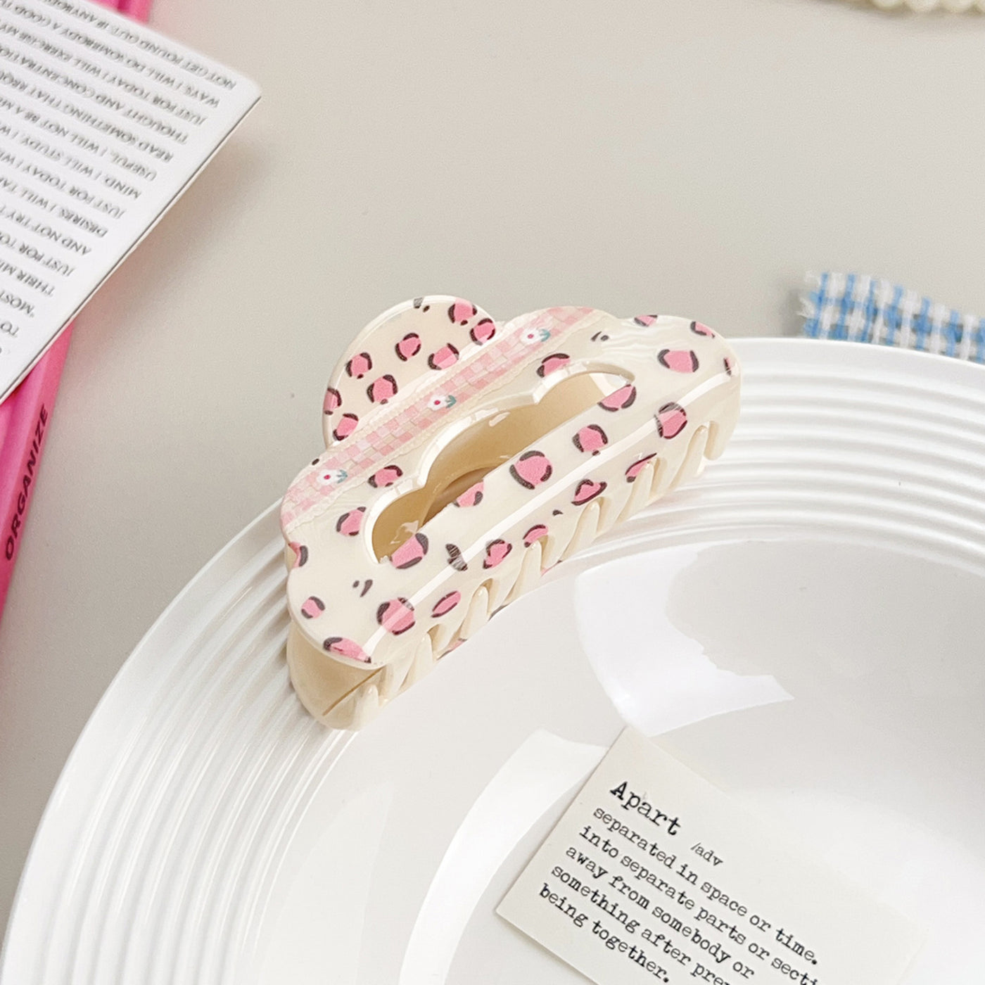 Pink Leopard Print Claw Clip