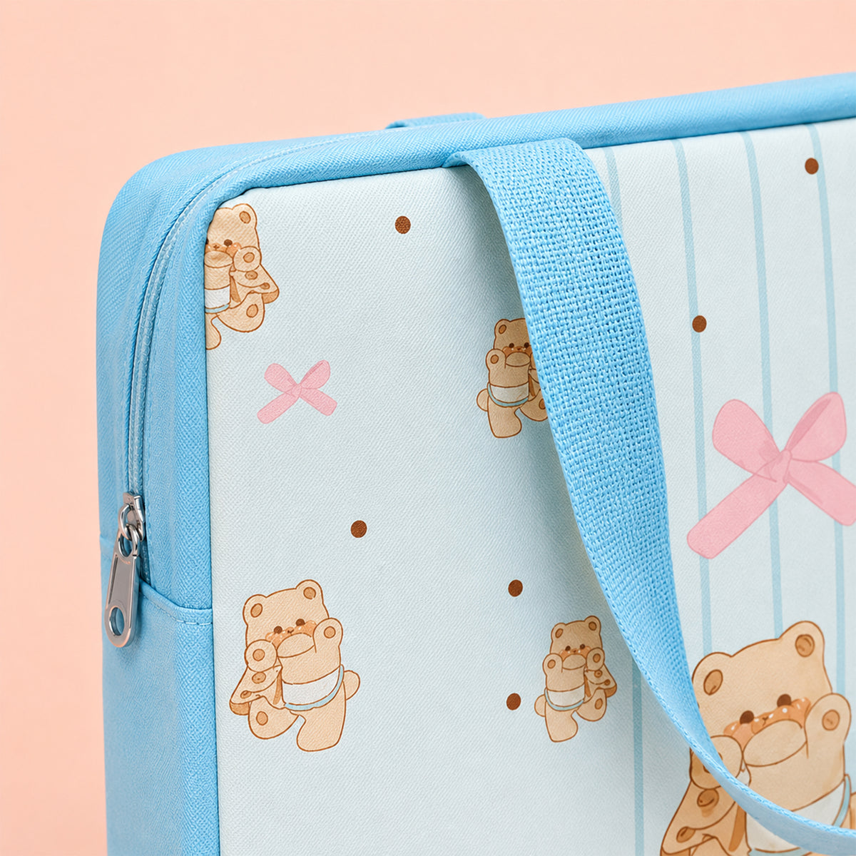 Butter Bear Insulated Picnic Bag - Blue