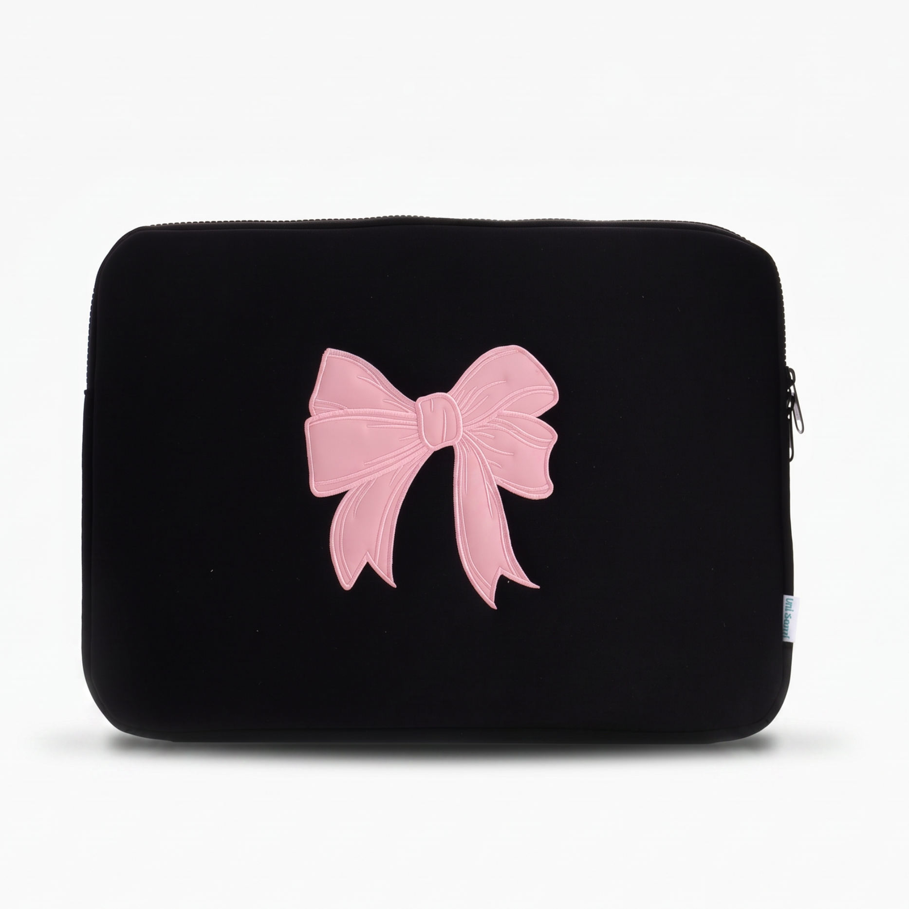 Bow laptop sleeve