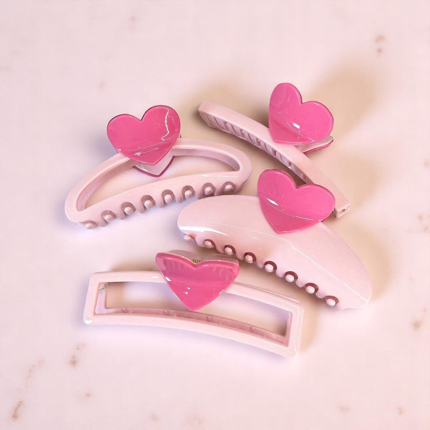 Pink HeartHolder Claw Clip