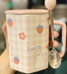 Checkered Ceramic Mug with Spoon Pink